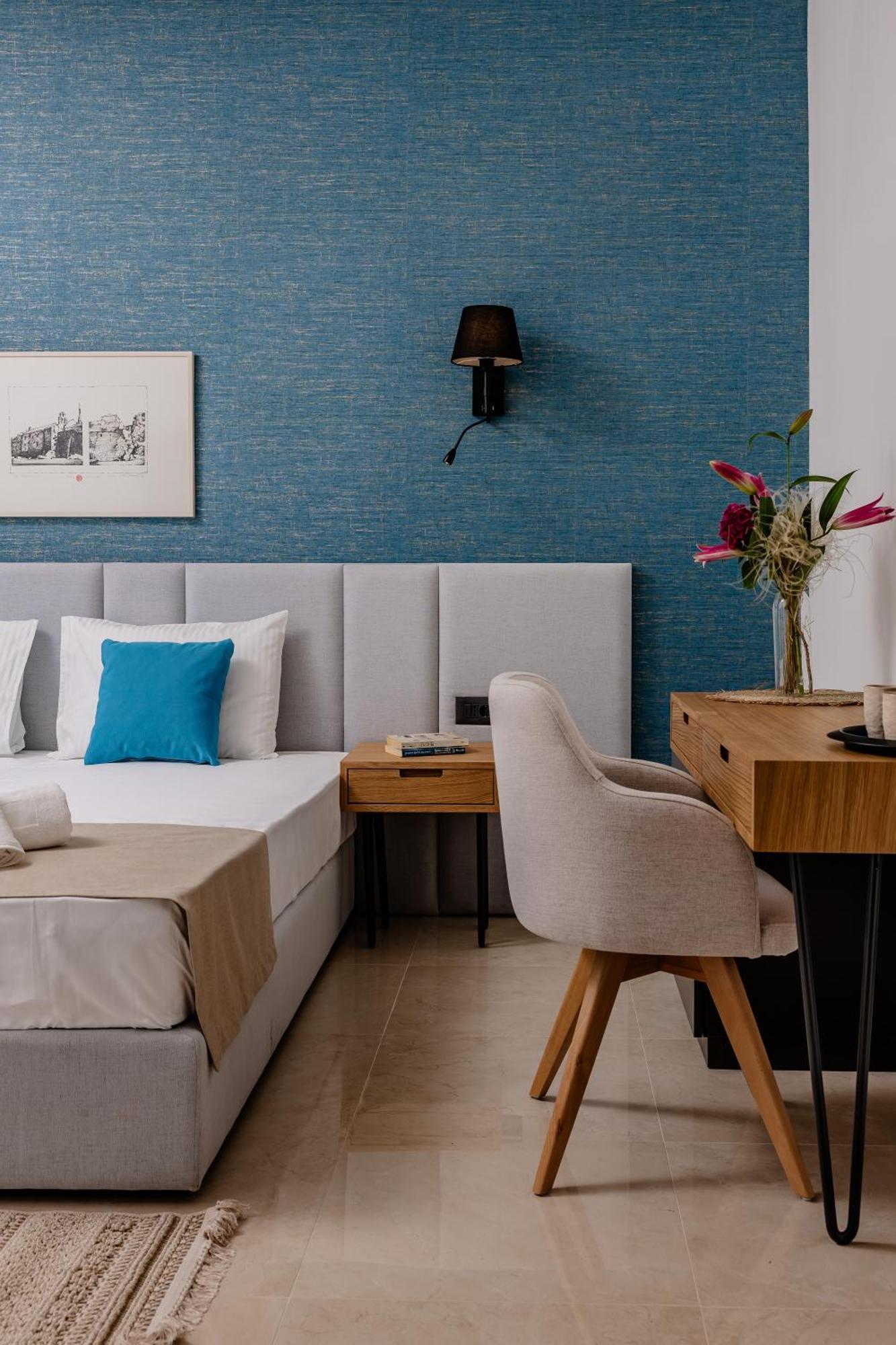 Hotel Aquilo Petrovac Номер фото